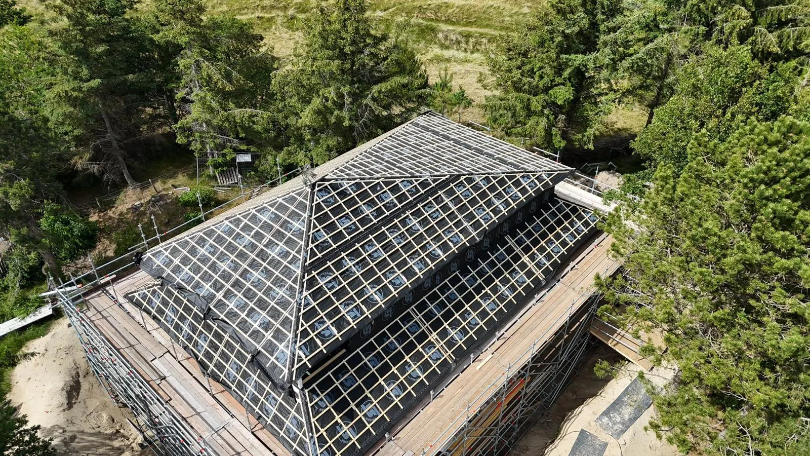 Project: Drie zorgwoningen te Vries