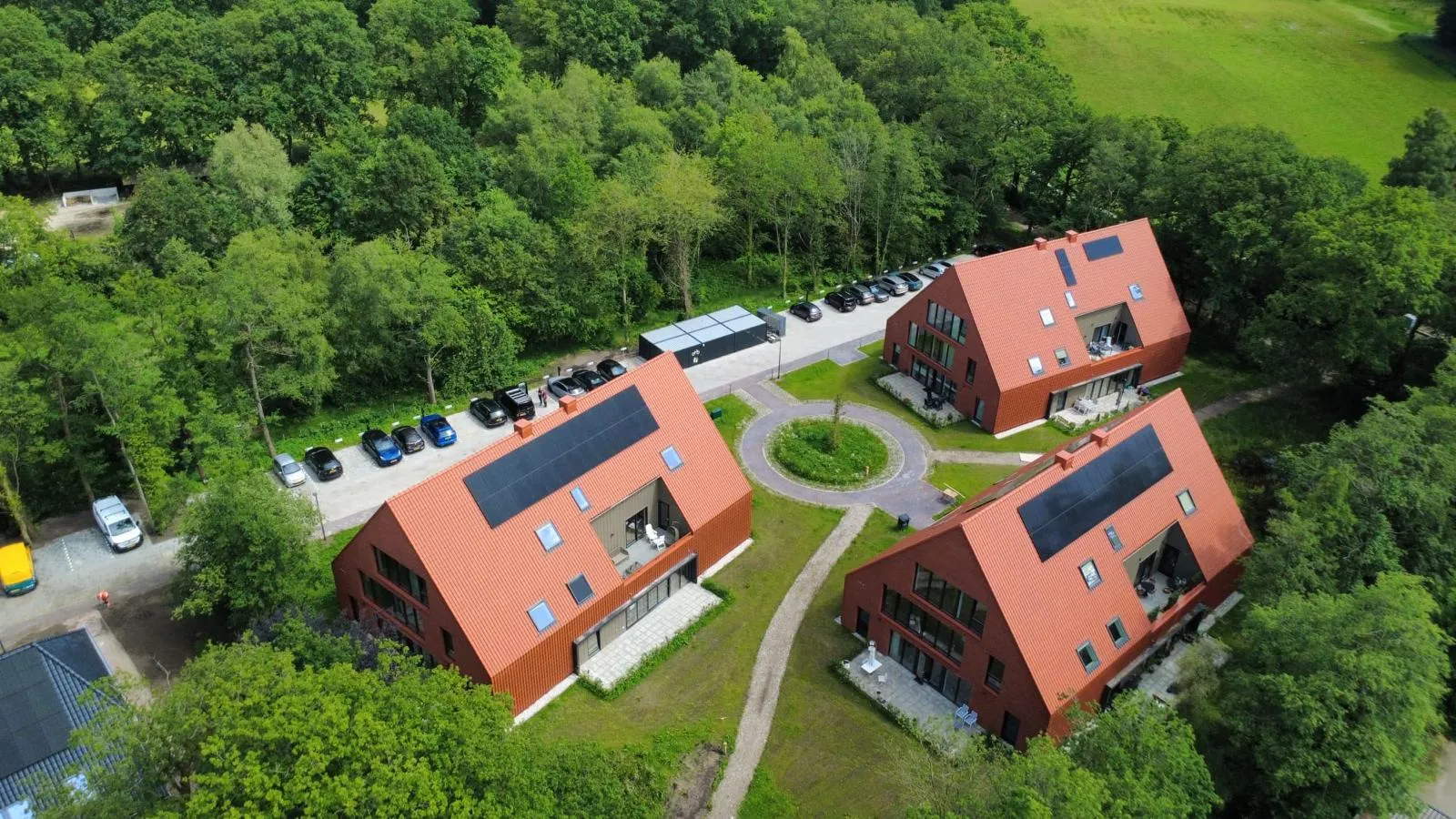 Project: Drie zorgwoningen te Vries